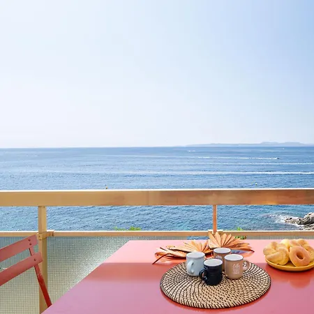 Apartment Sea Blue